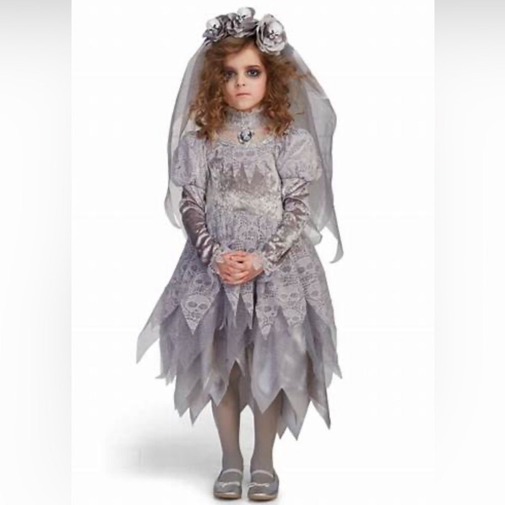 Kids Halloween costume, spooky bride costume, skulls, new with tags size 10